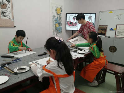 广州春禾艺术教育咨询 专业导航，点亮艺术成长之路